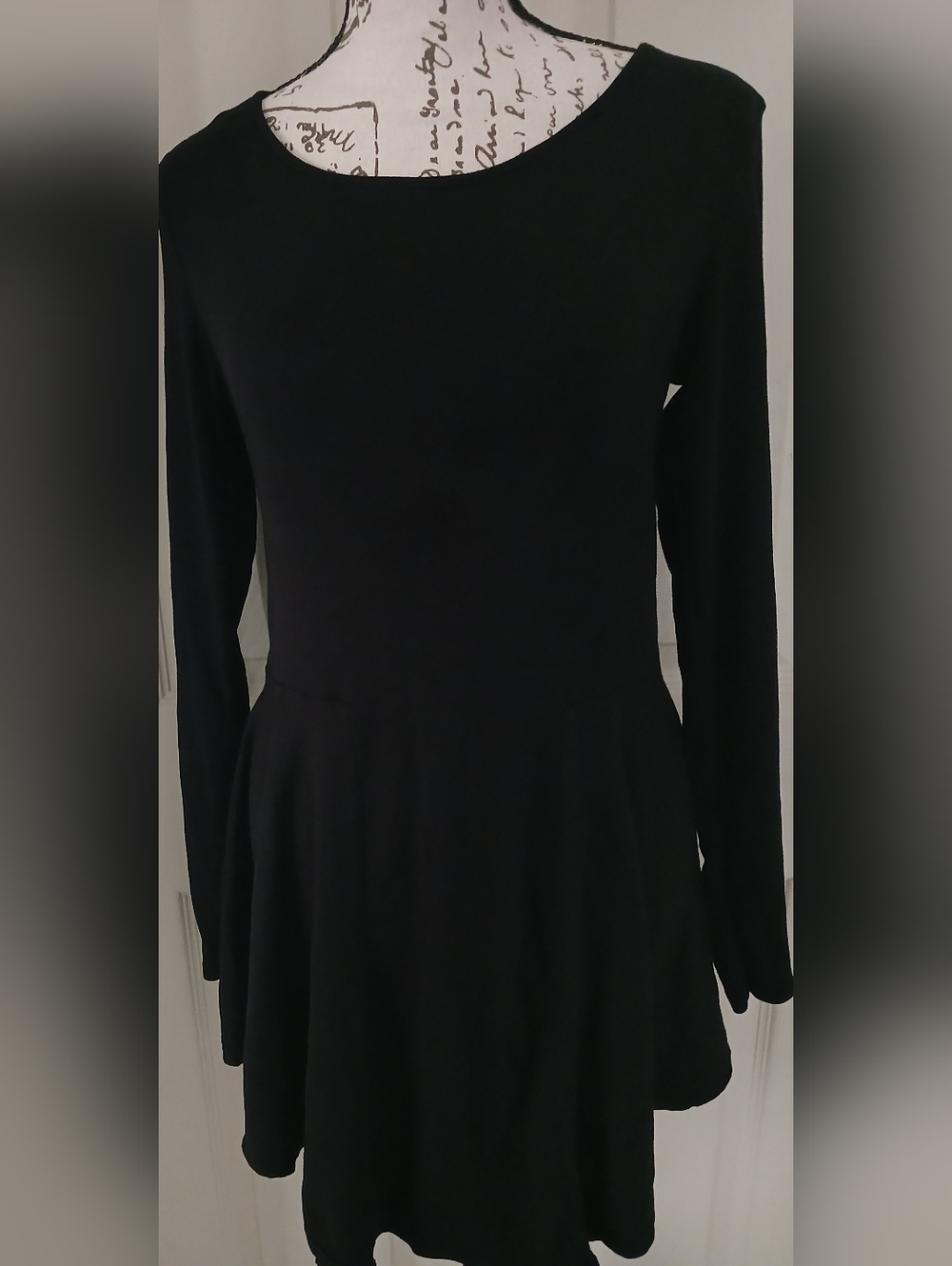 Barbara Lesser Women’s Black Long-Sleeve Fit & Flare Dress
